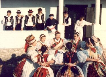 Kis magyar táncrajz a Duna Művészegyüttessel SZÁNTÓDPUSZTÁN